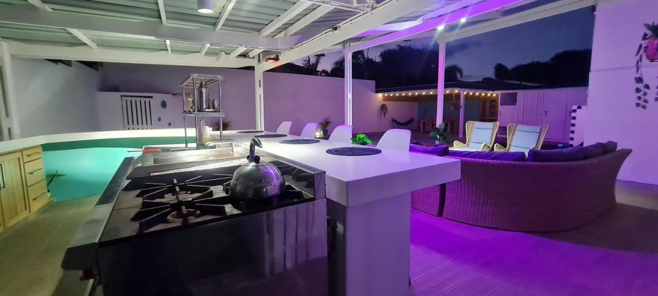 Family Villa With Big Pool And Absolute Privacy Willemstad Buitenkant foto